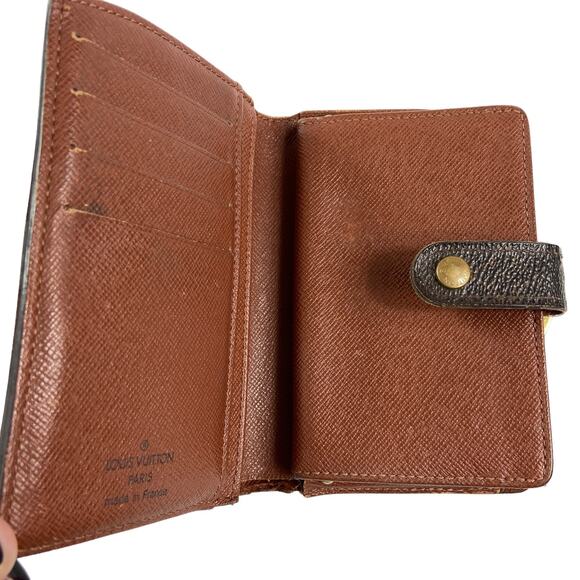 Louis Vuitton Vintage Bi Fold Small Wallet - Picture 8 of 16